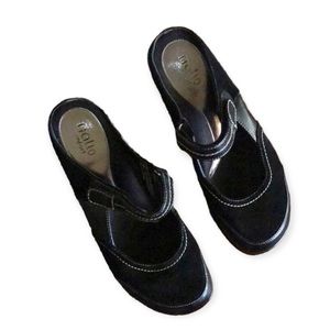RIALTO comfort black white mary janes suede leather man made velcro size 10